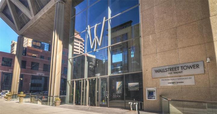 Downtown KC MO $299,000 beds 2 baths 2