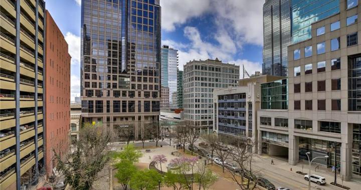 Downtown KC MO $399,900 beds 2 baths 2.5