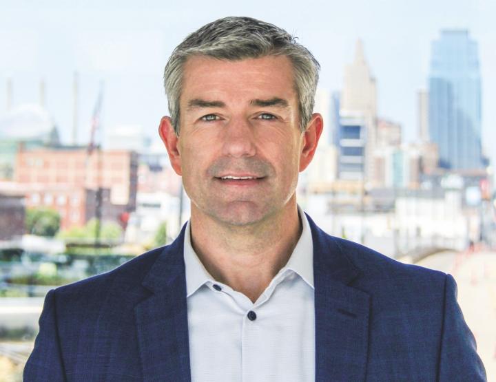 Rob Bratcher headshot