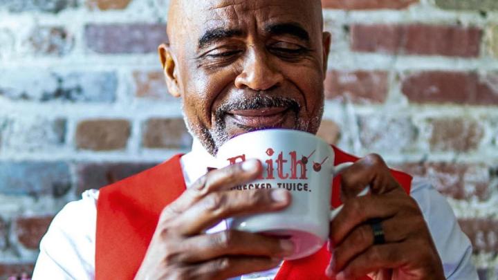 Tucker Lott with mug