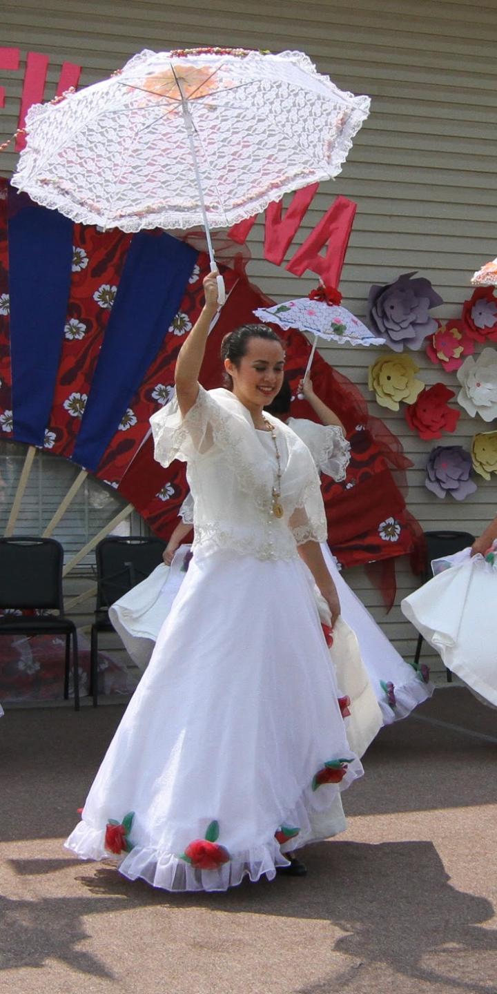 Dancers at the Fiesta Filipino at KC's Filipino Cultural Center